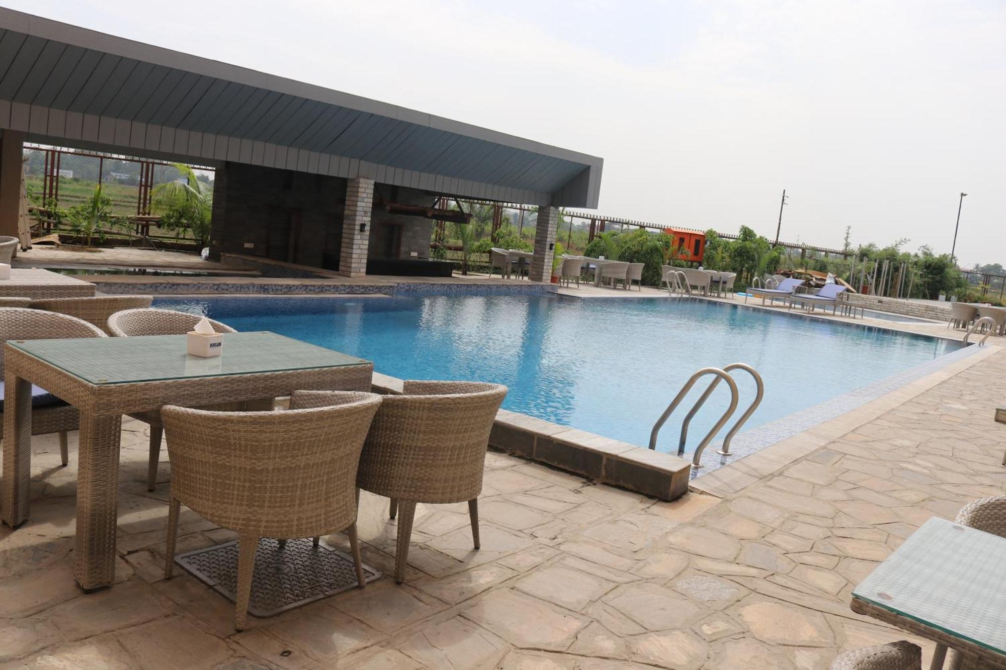 Galaxy Garden Resort Bharatpur  Eksteriør bilde
